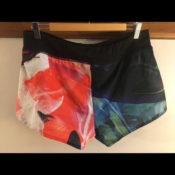 Reebok Crossfit L • multi color shorts - Picture 2 of 4